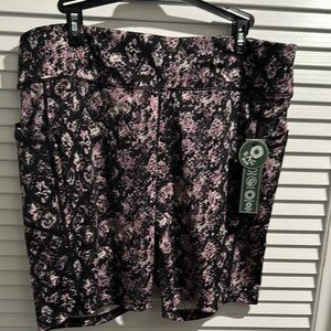 R.A.G. Plus Jogging Shorts with Side Pockets. Size 3X
